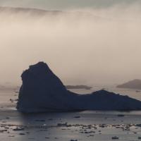 Iceberg dans le fjord Sermilik sur la côte est du Groenland